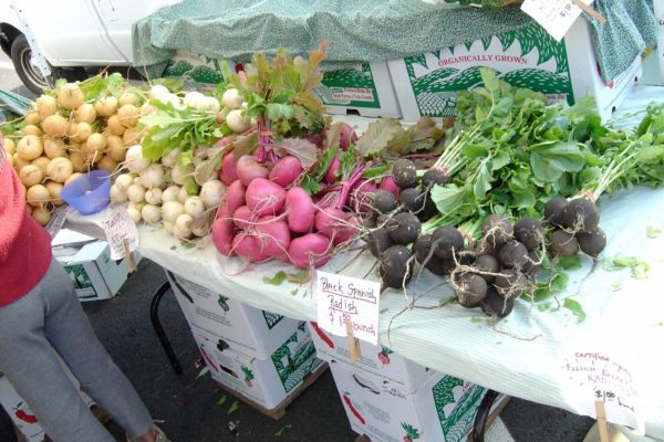 FMarket Organic Veggies